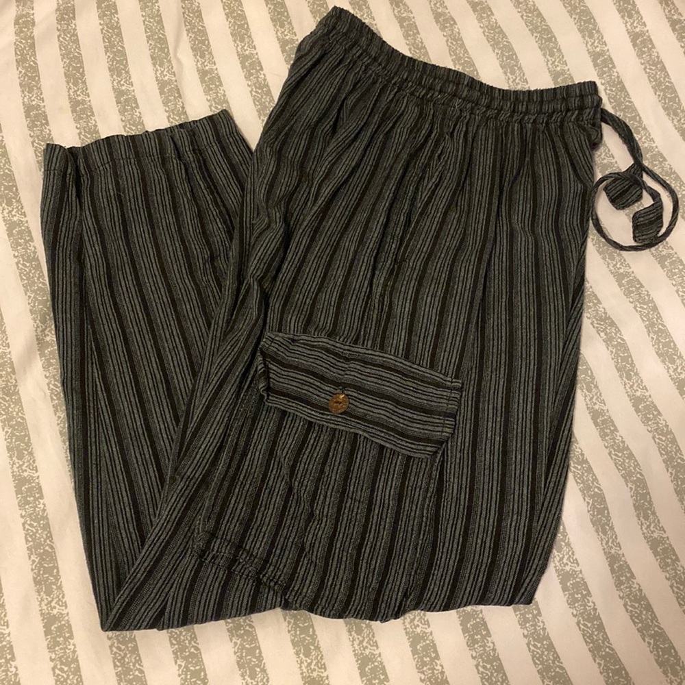 Black and white stripe pants